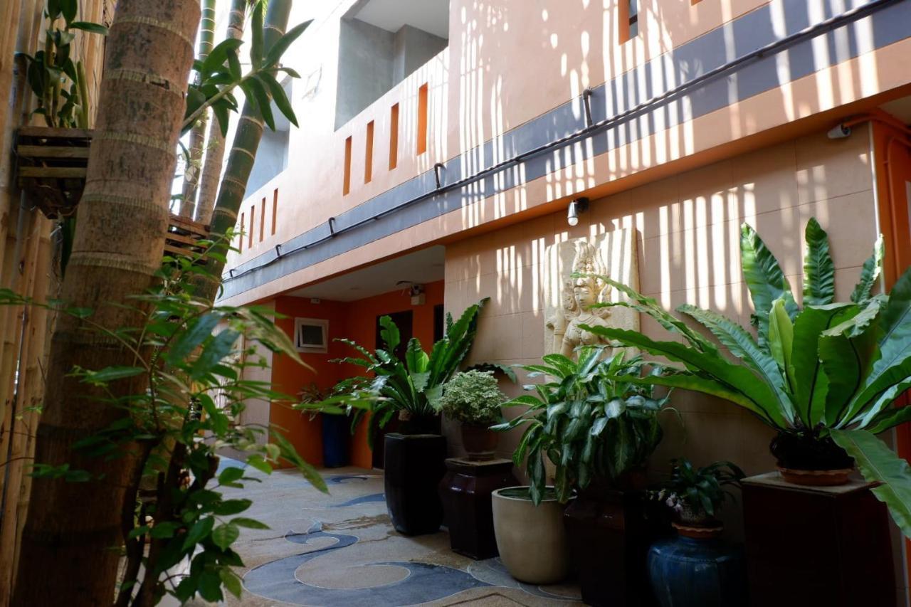 Baan Kamala Fantasea Hotel Extérieur photo